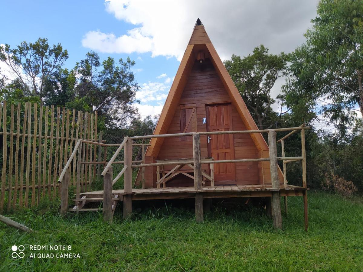 Chales E Camping Do Robinho 1 Сан-Томе-дас-Летрас Экстерьер фото