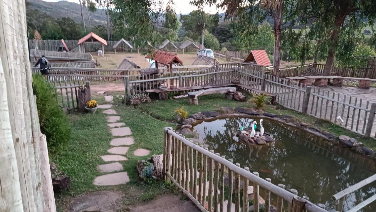 Chales E Camping Do Robinho 1 Сан-Томе-дас-Летрас Экстерьер фото